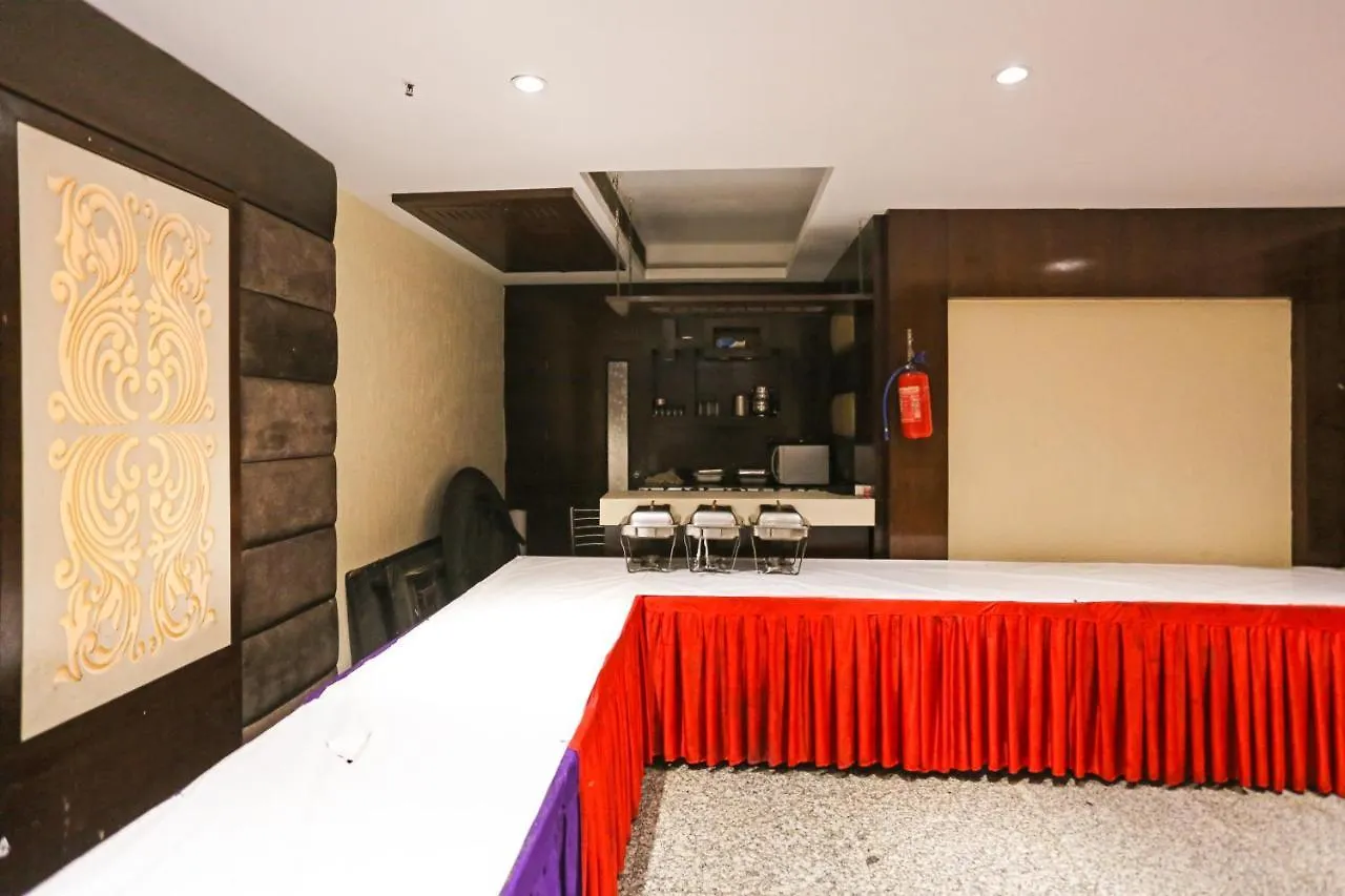 Hotel Fortuner Karol Bagh Just 1 Km From New Delhi Railway Station 4*, Delhi (National Capital Territory of India) India