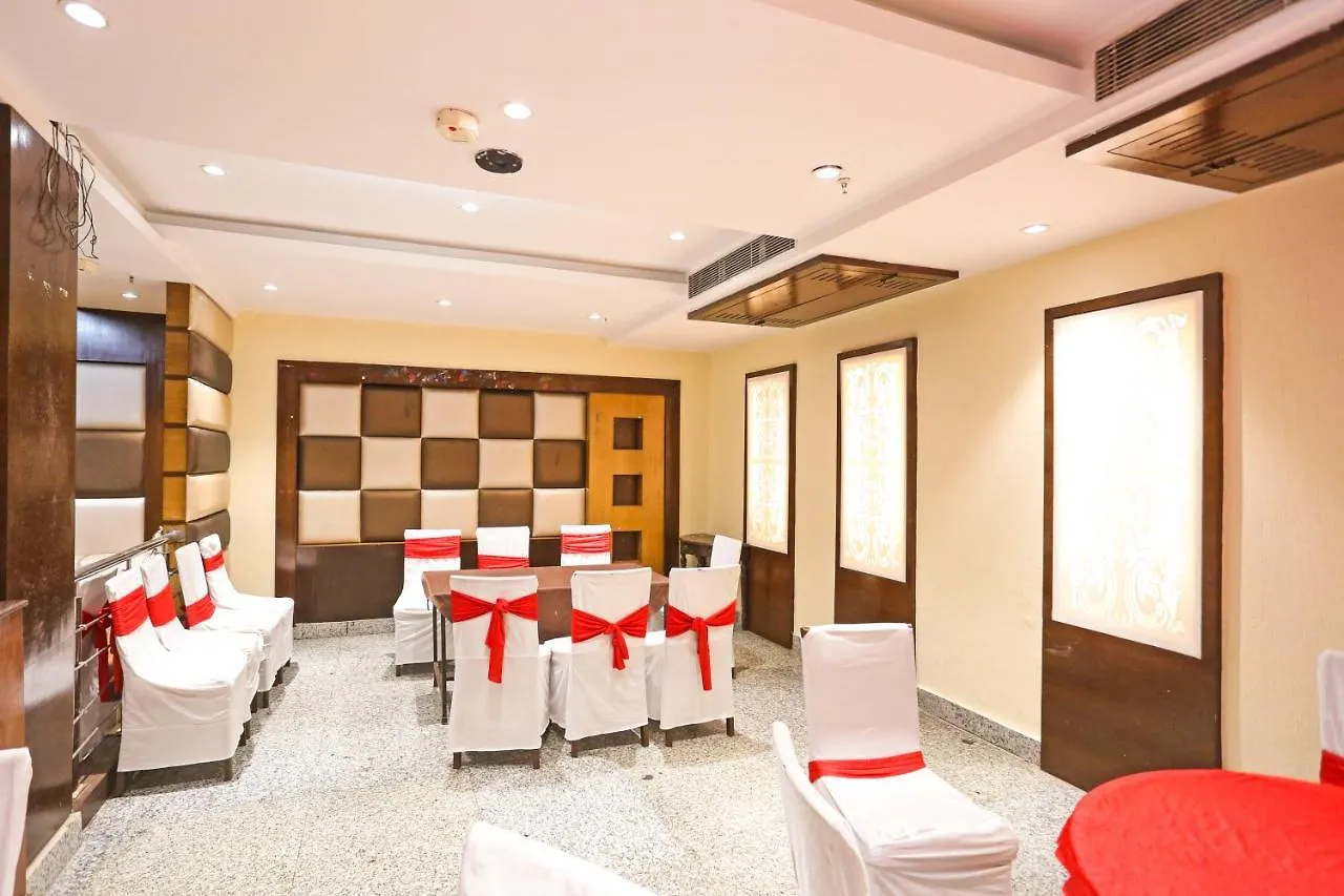 Hotel Fortuner Karol Bagh Just 1 Km From New Delhi Railway Station India