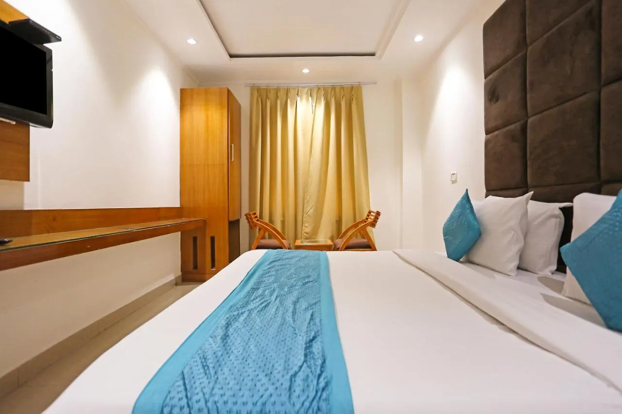 Hotel Fortuner Karol Bagh Just 1 Km From New Delhi Railway Station
