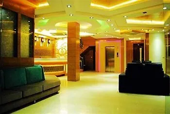 Hotel Fortuner Karol Bagh Just 1 Km From New Delhi Railway Station