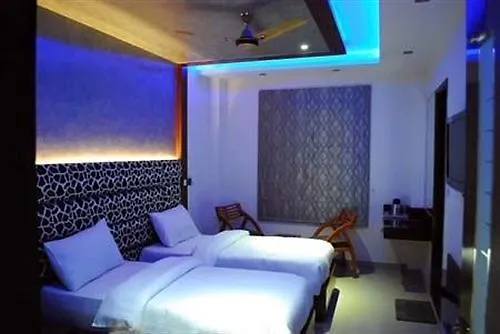 Hotel Fortuner Karol Bagh Just 1 Km From New Delhi Railway Station India