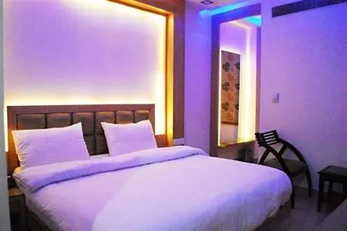 Hotel Fortuner Karol Bagh Just 1 Km From New Delhi Railway Station  Delhi (National Capital Territory of India)